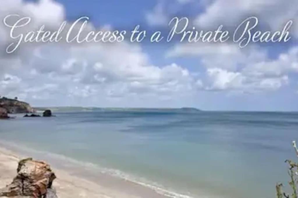 Stunning Apartment, Balconies, Private Beach, Coast Path Чарлстаун Экстерьер фото